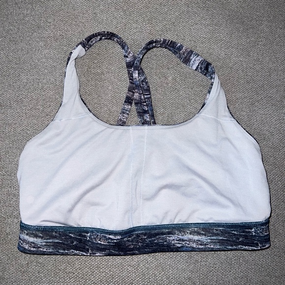 Lululemon 🍋 Energy Bra Size 8 - Picture 6 of 8